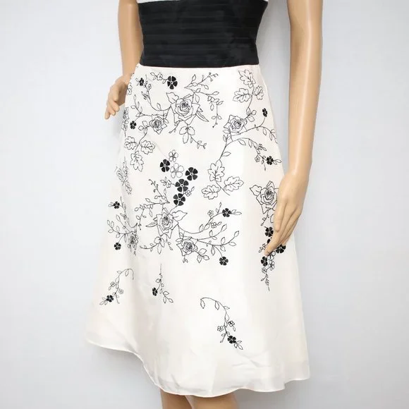 White House Black Market Rosy Embroidery Silk Cocktail Dress Sz 6 White Black - Picture 4 of 10